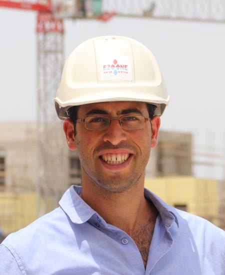 חנן מנחם